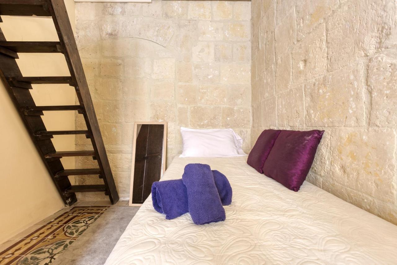 Holiday home Vlt214- 2 Bedroom Townhouse Valletta